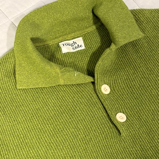 ROUGHSIDE 러프사이드 카라니트 (1사이즈)