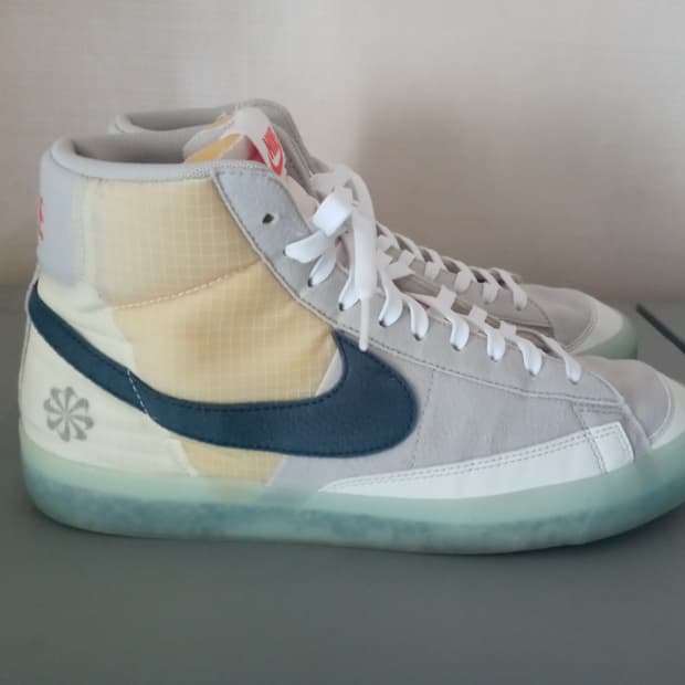 나이키 블레이저 미드 77 DH4505-200 285싸이즈
