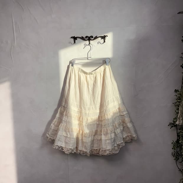 Ivory bohemian floral lace layered skirt