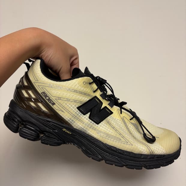 [280] 뉴발란스 1906R 피스타피오 버터 모렐 블랙
