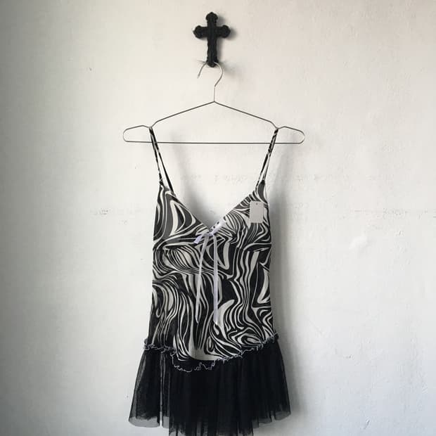 Pattern point mesh sleeveless