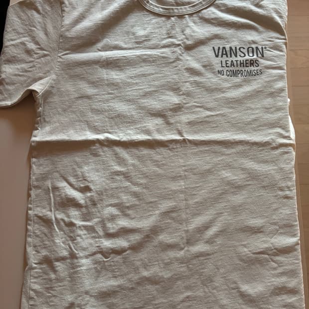 밴슨 레더스 백로고 본 그래픽 티셔츠