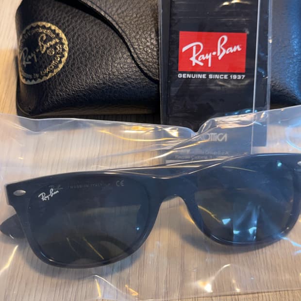 레이벤 뉴웨이페어러 52 새상품