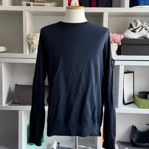 [새상품급,M] 스톤아일랜드 고스트피스 맨투맨 후드티 긴팔티 쭉티