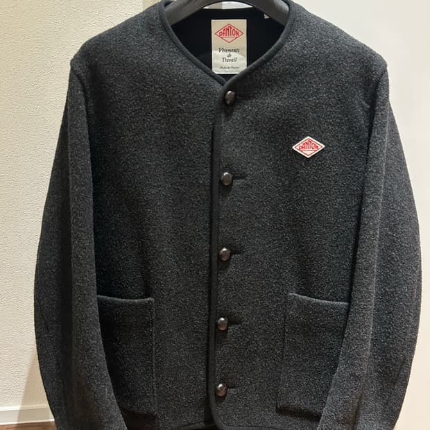 단톤 노카라 울 가디건 자켓 챠콜