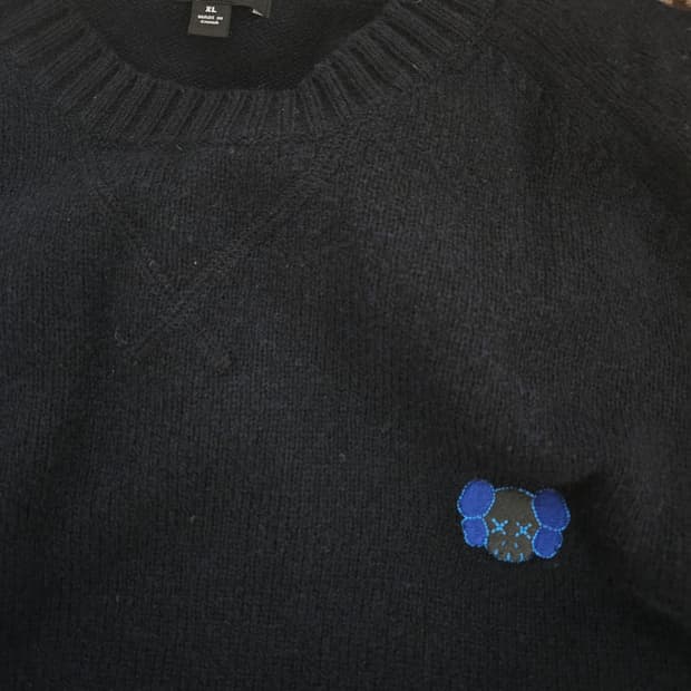 유니클로 카우스 램스울 스웨터