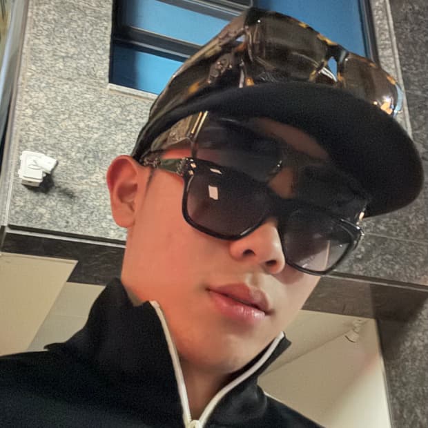 와이프한테 걸려서 파는 크롬하츠선글라스 4개