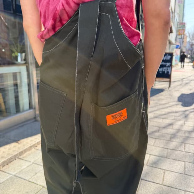 Universal Overall 오버롤