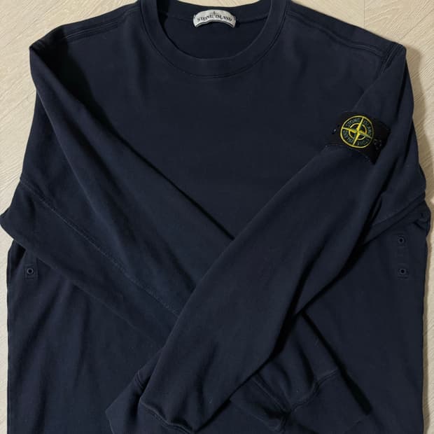 스톤아일랜드 맨투맨 블랙 L