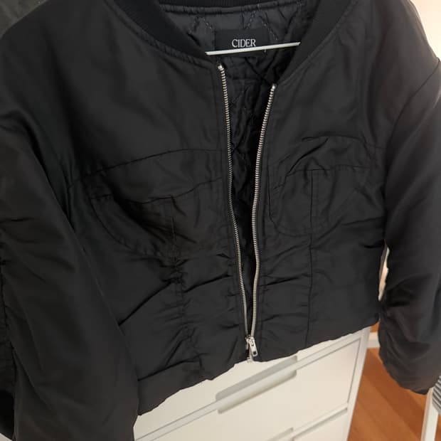 크롭 봄버 자켓