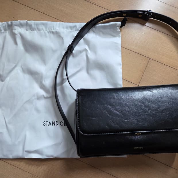 A급 스탠드오일 버터백 블랙 숄더백 파인드카푸어 미닛뮤트