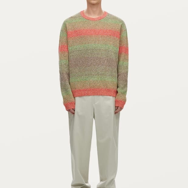 솔리드옴므 니트