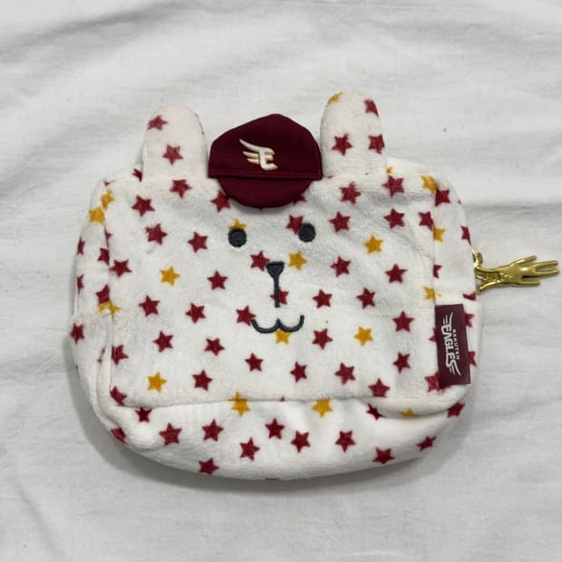 eagles pouch