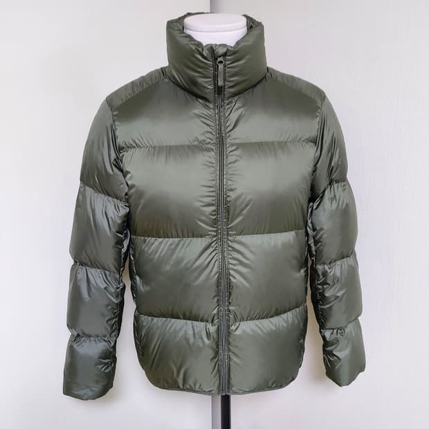 유니클로 울트라 라이트 다운 봉태규패딩(L)