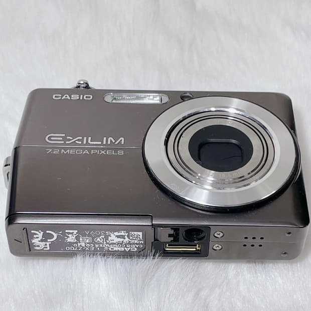 CASIO EXILIM EX-Z700