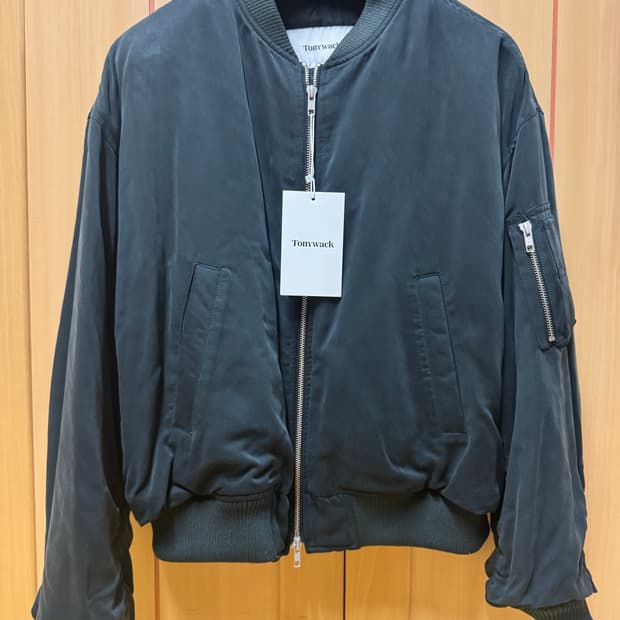 (새상품) 토니웩 25ss MA-1 레이온 봄버