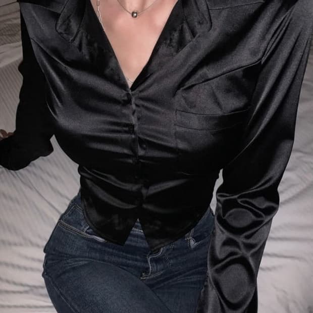 페일제이드 새틴 셔츠 블랙 화이트