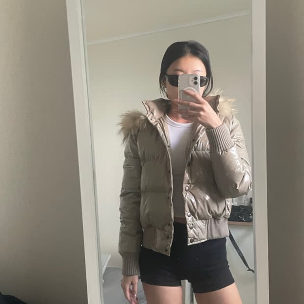 일본 빈티지 라쿤털 다운 글로시 크롭패딩