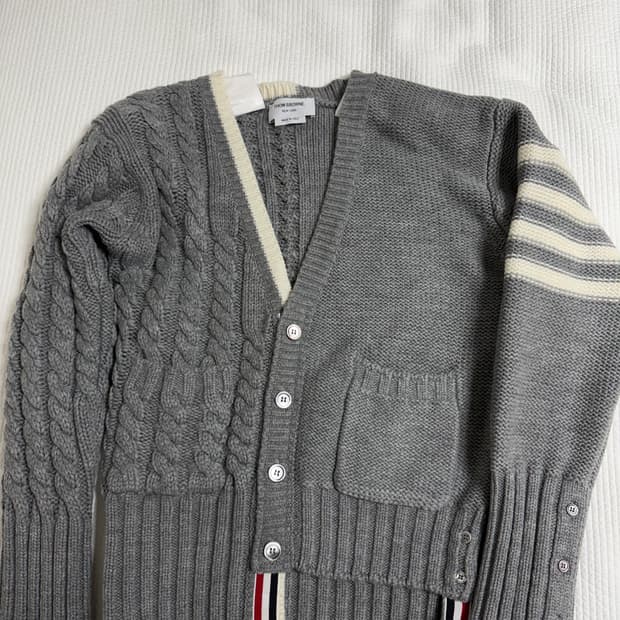 톰브라운 케이블 언발패턴 니트(1)