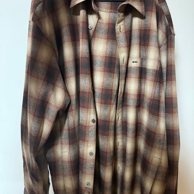 우영미 체크셔츠 판매합니다