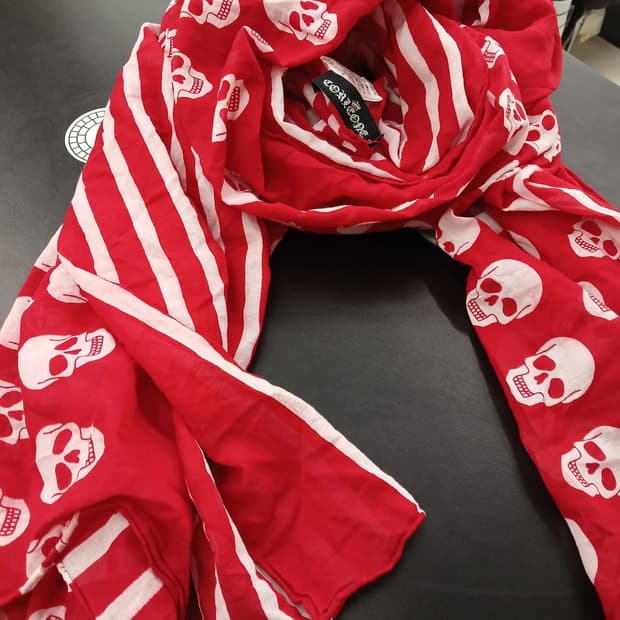일본빈티지 해골 레드 실크 머플러