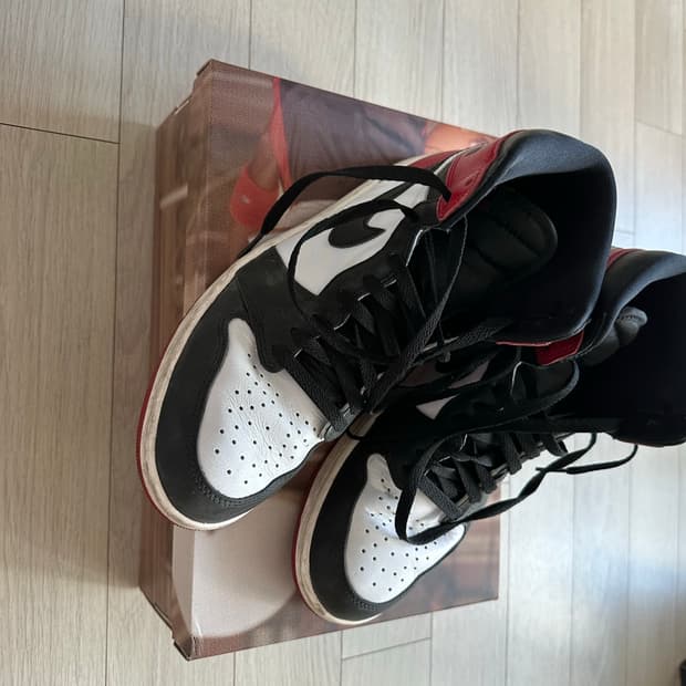 에어 조던1 레트로 하이 블랙토(2026)