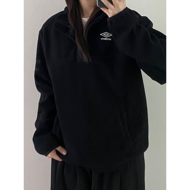 엄브로 반집업 후리스