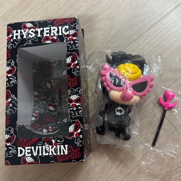 HYSTERIC GLAMOUR 히스테릭글래머 데빌퀸 피규어 새상품
