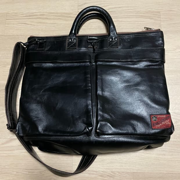 토이즈맥코이 헬멧백