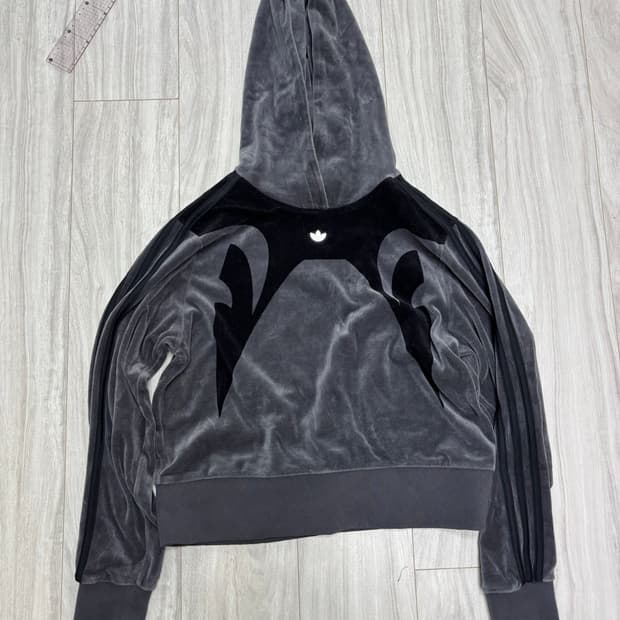 아디다스 여성 후드티