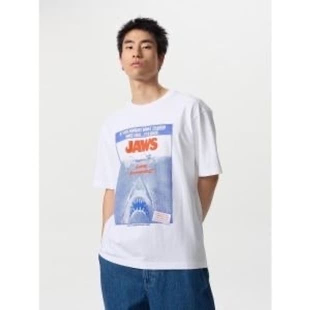 유니클로 ut 죠스 프린팅 티