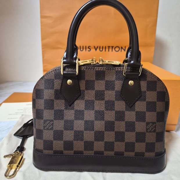 루이비통 다미에 알마 BB