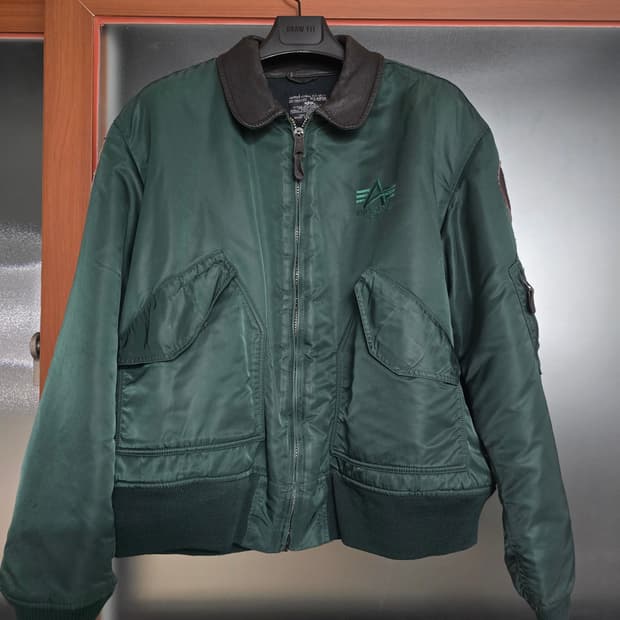 알파사 cwu45p (가죽카라) 자켓