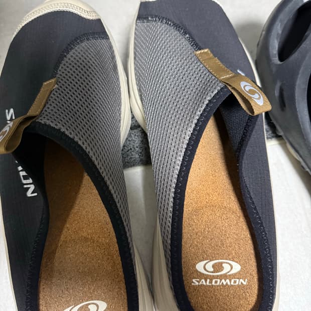 살로몬 슬라이드 3.0 블랙 플럼 키튼 290