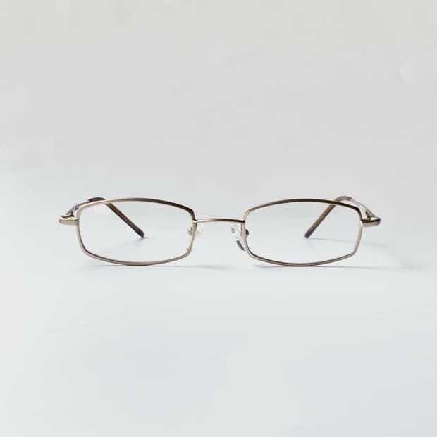 [픽키-683] 슬림 골드 메탈 사각 안경 미니멀 직사각 프레임