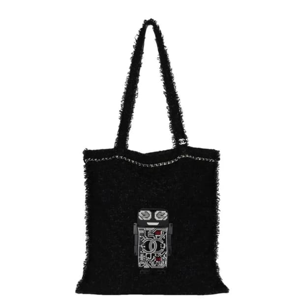 샤넬 17S 로봇 트위드 쇼퍼백 │ 희소 로봇백 블랙