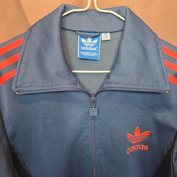 아디다스 삼선 트랙탑