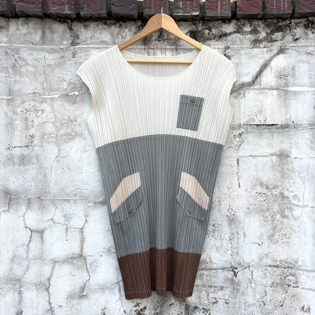 Pleats Please 이세이미야케 플리츠플리즈 슬리브리스 나시 티셔츠