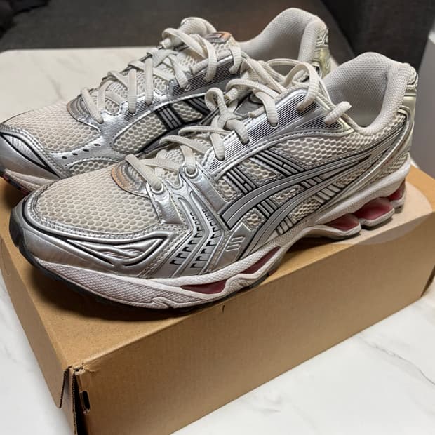 아식스 젤 카야노 14 화이트 퓨어 실버 레드