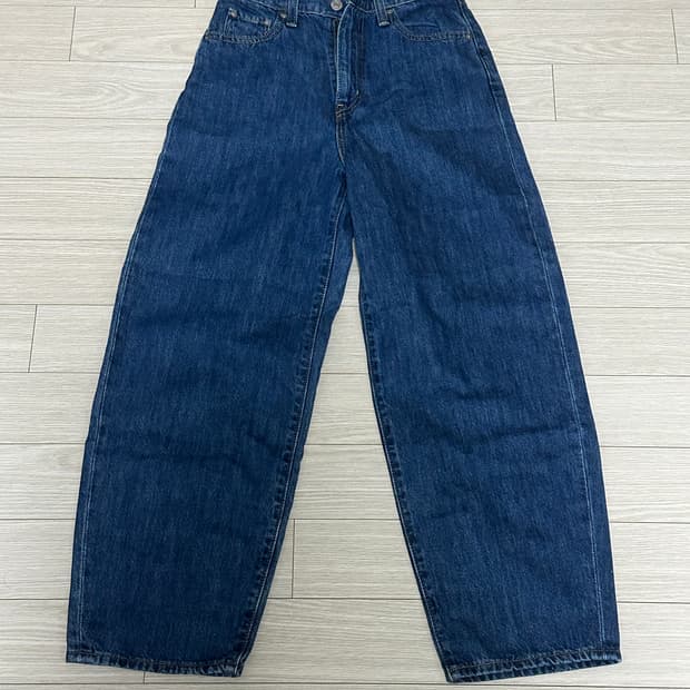 LEVI STRAUSS & CO. 데님팬츠