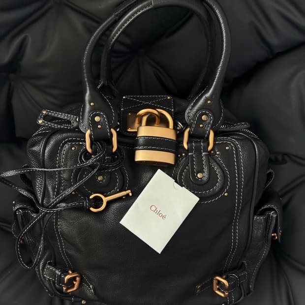 끌로에 패딩턴 블랙