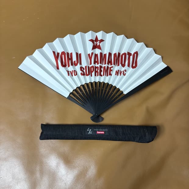 슈프림 요지 야마모토 콜라보 핸드 부채 화이트 25FW