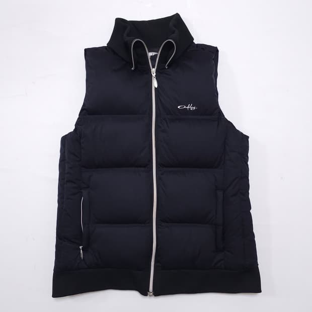 오클리 카라넥 패딩조끼