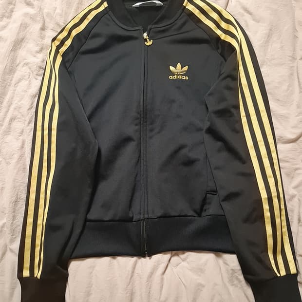 아디다스 거금 파이어버드 빅로고 트랙탑 집업 져지 블랙 금색
