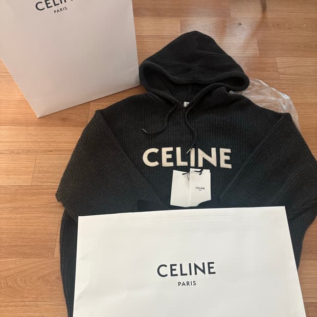 셀린느 리브드 후드