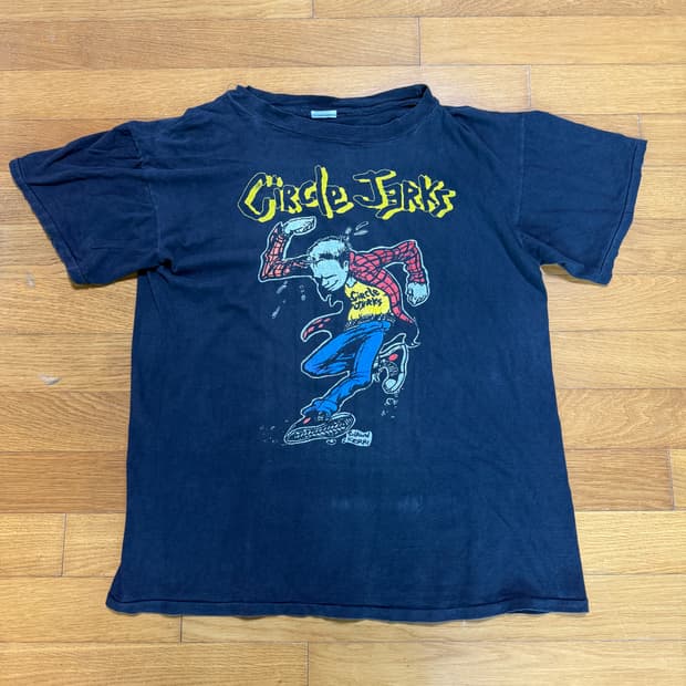 80s 90s 서클 저크스 밴드티