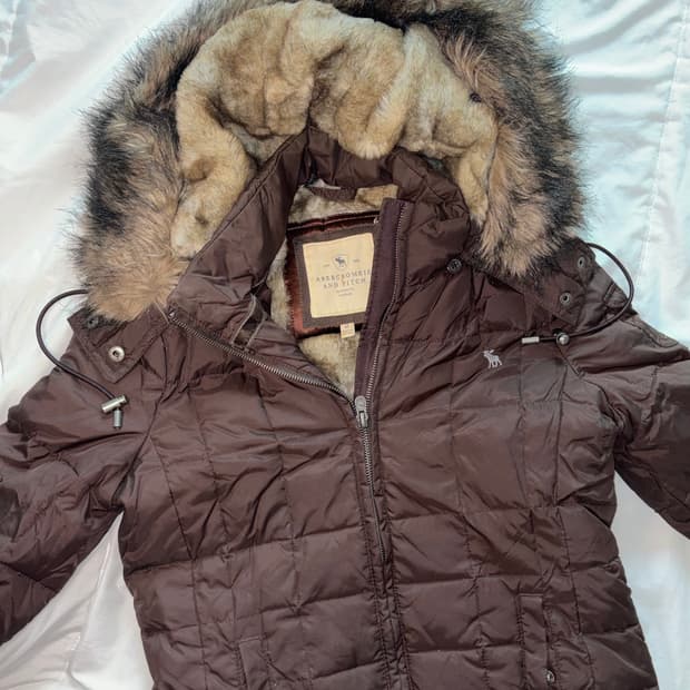 아베크롬비 퍼 패딩