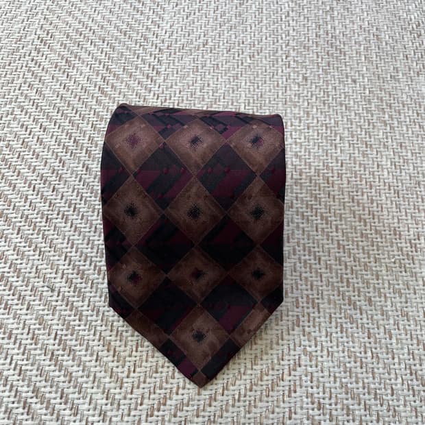 안셀모 밀라노 다이아 패턴 넥타이