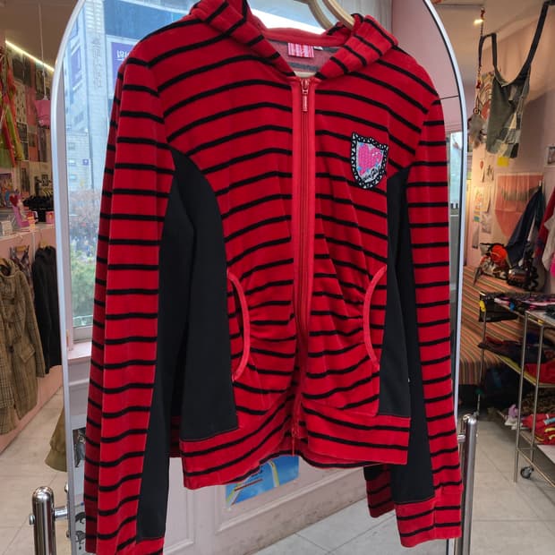 레드 스트라이프 큐티 후드집업