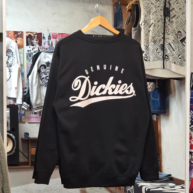 JPN 디키즈 빅로고 오버핏 블랙 맨투맨